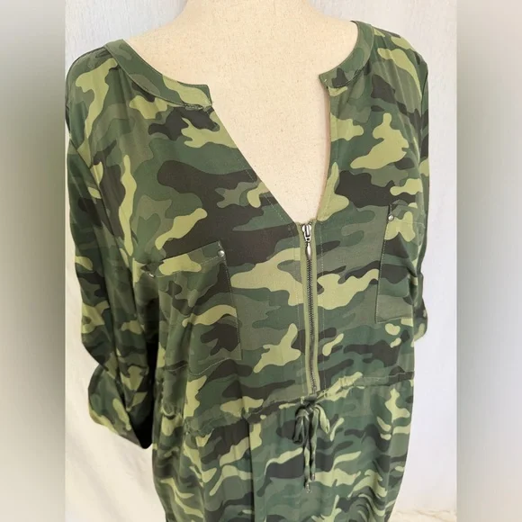 NWT Torrid Camouflage Green Zip Front Shirt Dress - Torrid Size 3 (22-24, 3X) - Picture 2 of 16